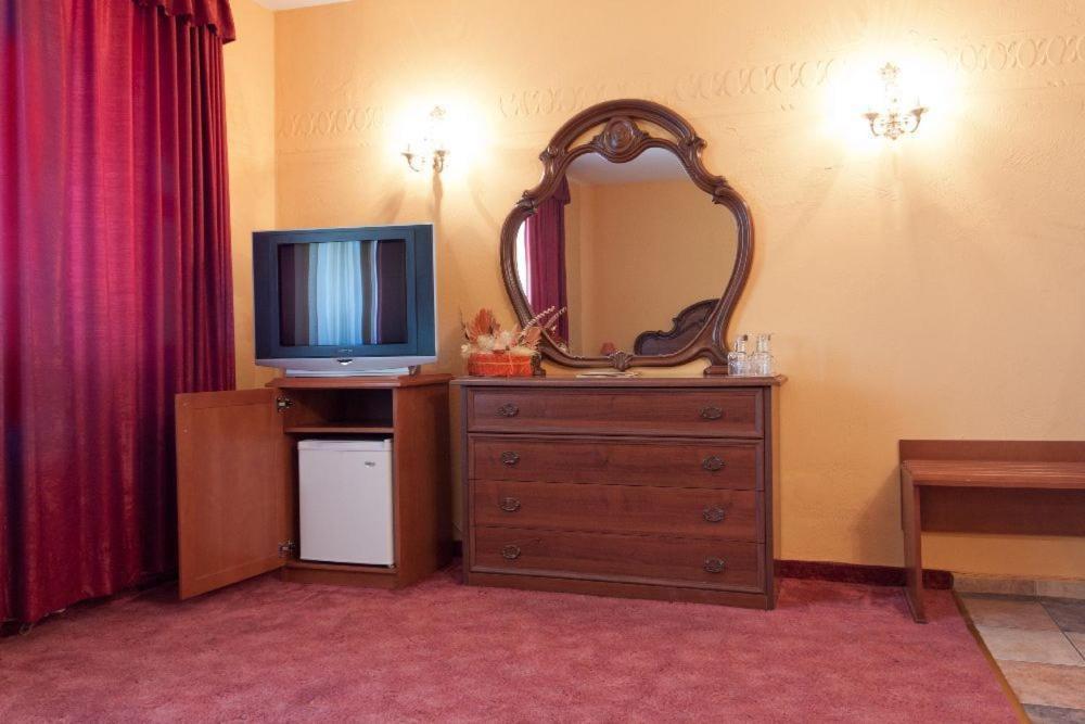 Kaloyanova Fortress Hotel Arbanasi Habitación foto